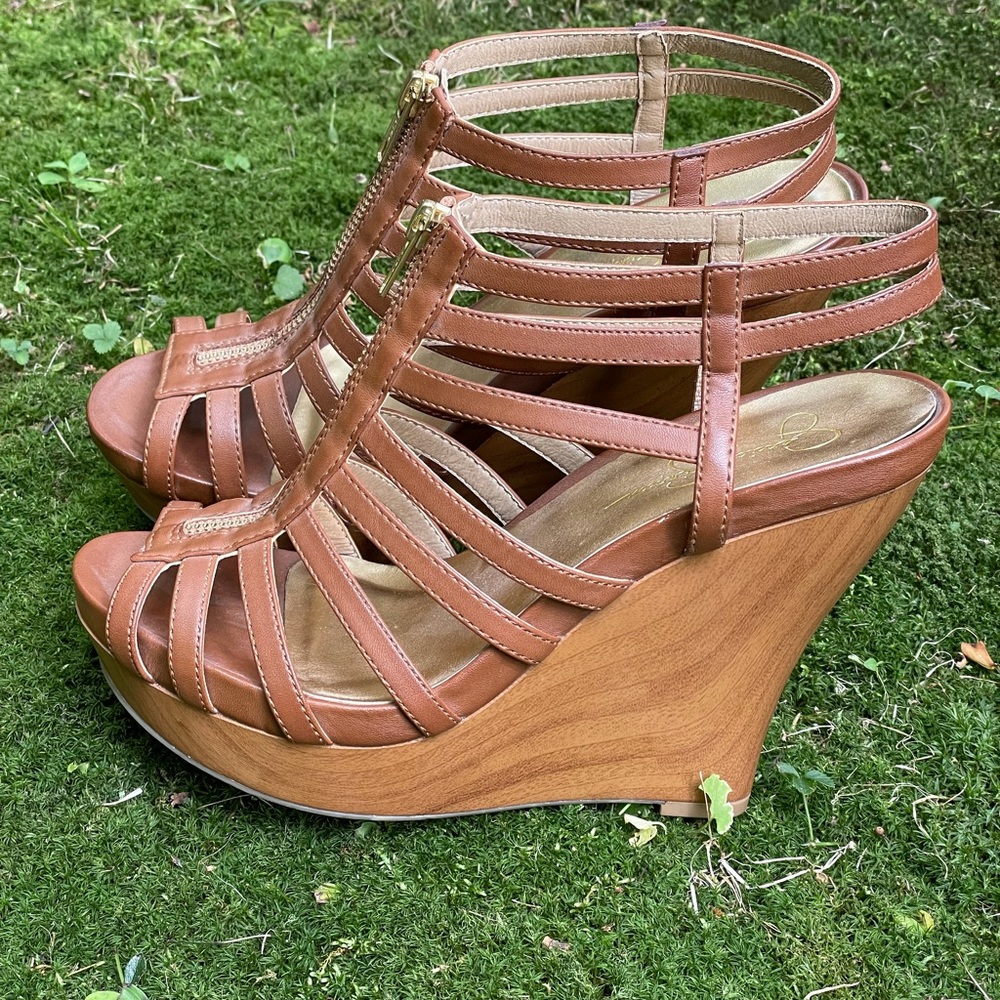 Jessica Simpson Woodgrain Wedge Sandals - size 10